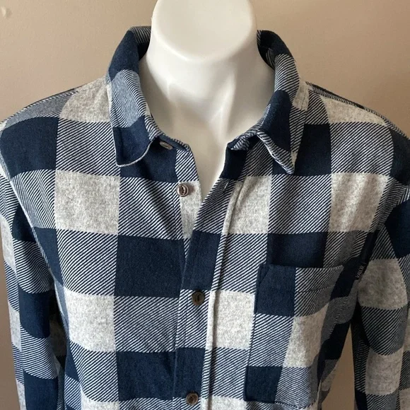 Valor Collective NWOT Blue And Gray Plaid Casual Button Down Shirt Unisex - Picture 2 of 8